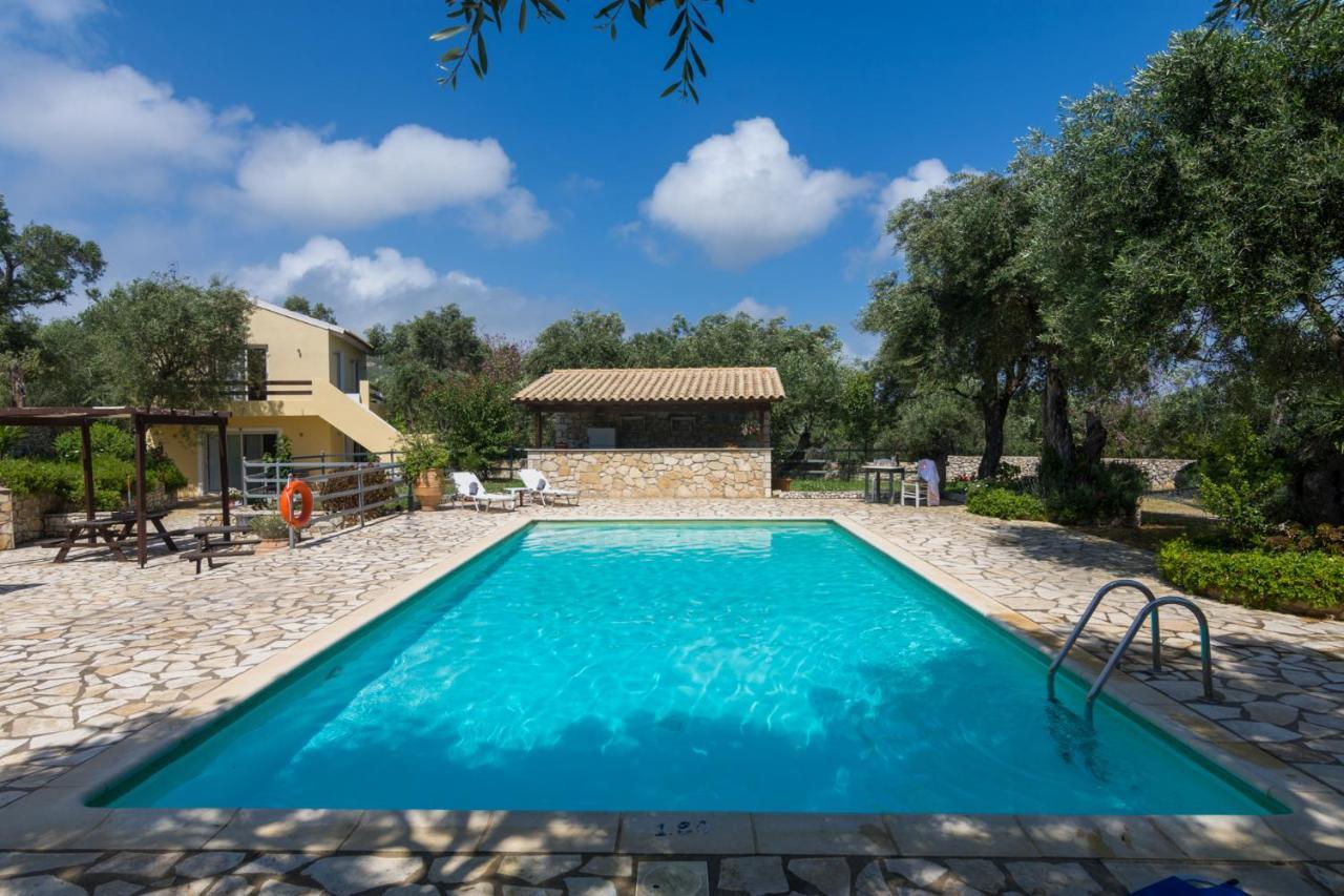 Villa Elaia Suites & Apartments No.6 Гайос Экстерьер фото