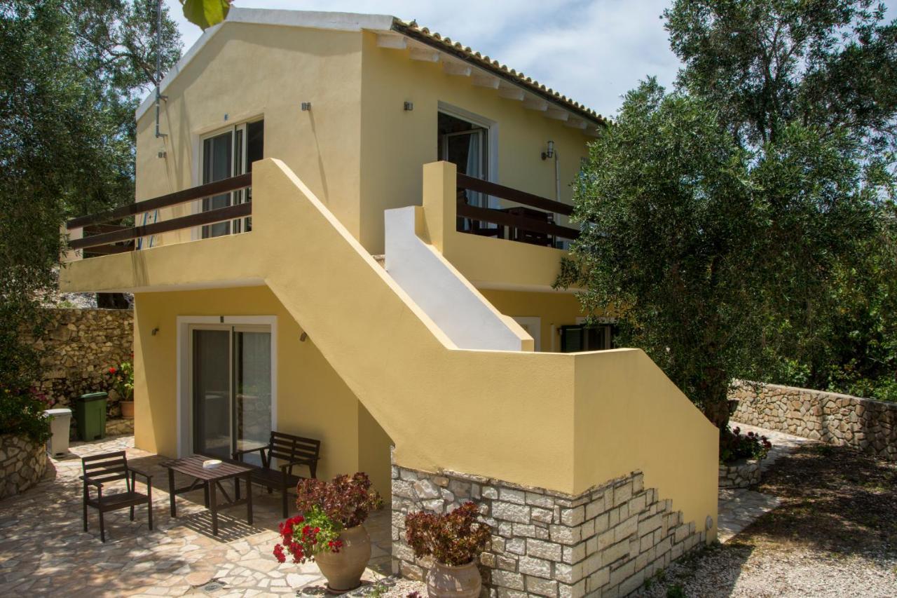 Villa Elaia Suites & Apartments No.6 Гайос Экстерьер фото
