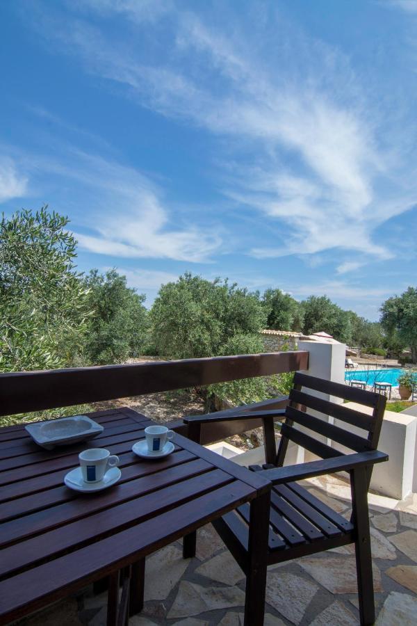 Villa Elaia Suites & Apartments No.6 Гайос Экстерьер фото